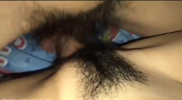 Bokep Ngentot Memek Crot di Perut Puas Banget