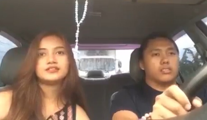 Bokep Abg Yang BJ Pacarnya Didalam Mobil