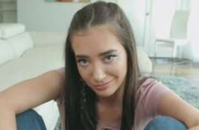 Abg Seksi Selingkuh Dengan Kakaknya