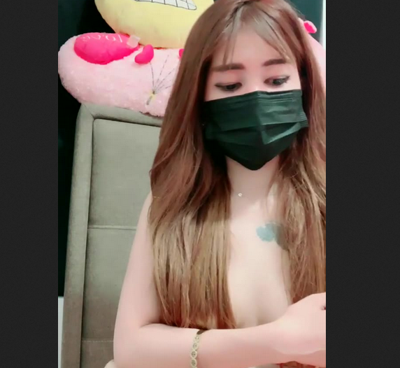 Abg Lagi COLMEK SQUIRT DOYAN Sama DILDO
