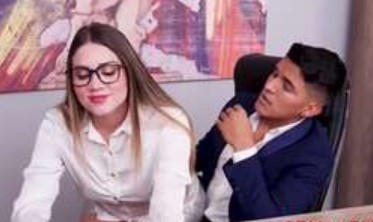 Ngewe Sama Bos Karena Job Kerja