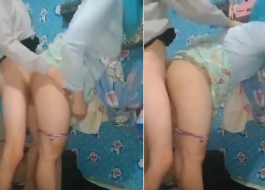 Tante Jilbab Ngewe Sama Ponakan